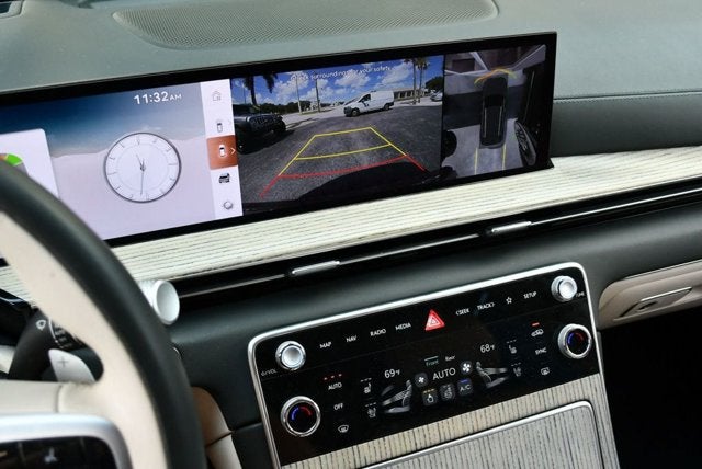 2025 Genesis GV80 3.5T Prestige AWD SUV W/Head Up Display