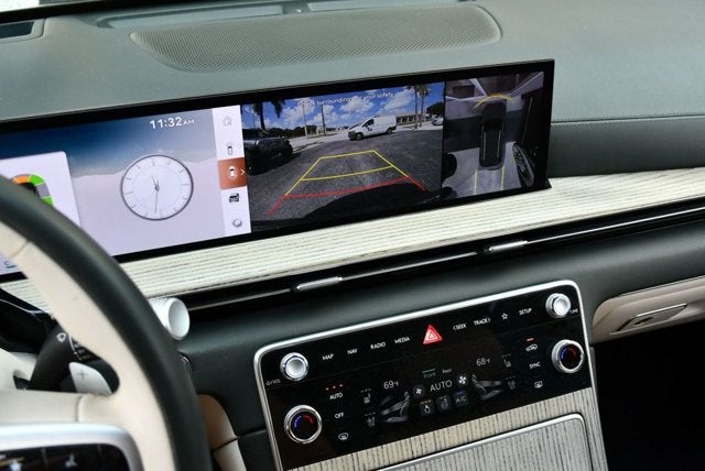 2025 Genesis GV80 3.5T Prestige AWD SUV W/Head Up Display