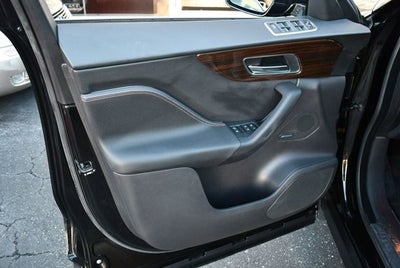 2018 Jaguar F-PACE 25t Prestige AWD SUV W/Vision & Comfort/Convenience Packages