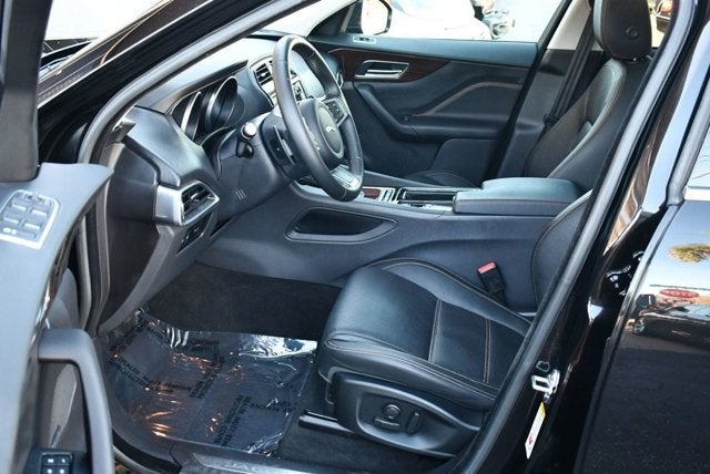 2018 Jaguar F-PACE 25t Prestige AWD SUV W/Vision & Comfort/Convenience Packages