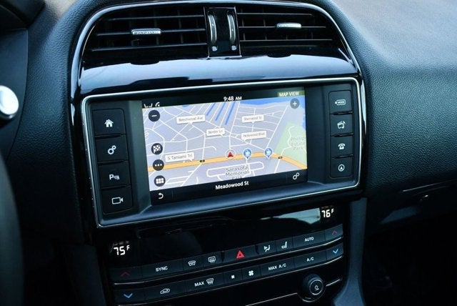 2018 Jaguar F-PACE 25t Prestige AWD SUV W/Vision & Comfort/Convenience Packages