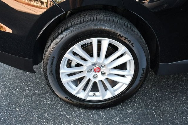 2018 Jaguar F-PACE 25t Prestige AWD SUV W/Vision & Comfort/Convenience Packages