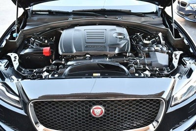 2018 Jaguar F-PACE 25t Prestige AWD SUV W/Vision & Comfort/Convenience Packages
