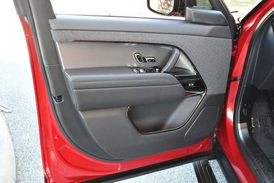 2024 Land Rover Range Rover Sport P400 Dynamic SE AWD SUV W/Navigation and Park Assist