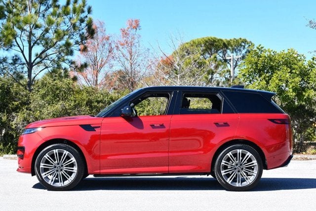 2024 Land Rover Range Rover Sport P400 Dynamic SE AWD SUV W/Navigation and Park Assist