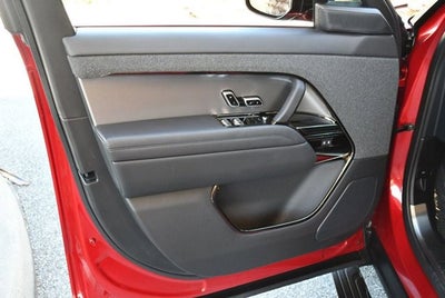 2024 Land Rover Range Rover Sport P400 Dynamic SE AWD SUV W/Navigation and Park Assist