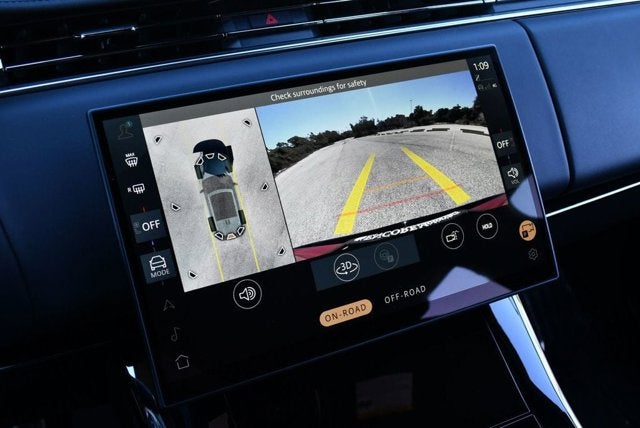 2024 Land Rover Range Rover Sport P400 Dynamic SE AWD SUV W/Navigation and Park Assist