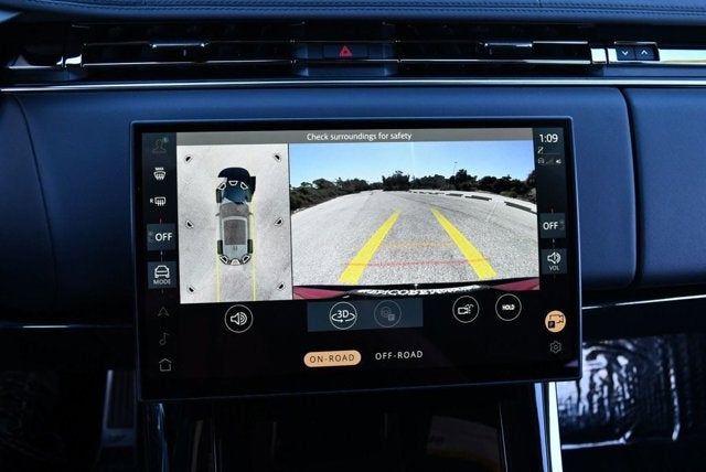 2024 Land Rover Range Rover Sport P400 Dynamic SE AWD SUV W/Navigation and Park Assist