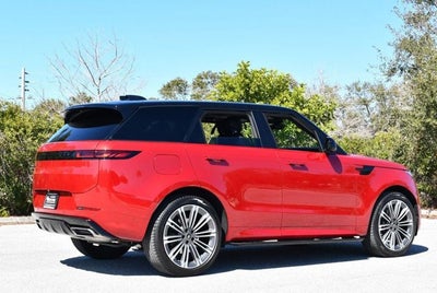 2024 Land Rover Range Rover Sport P400 Dynamic SE AWD SUV W/Navigation and Park Assist