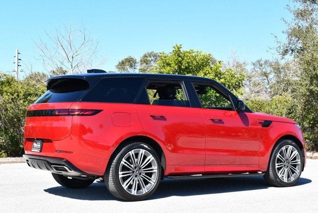 2024 Land Rover Range Rover Sport P400 Dynamic SE AWD SUV W/Navigation and Park Assist
