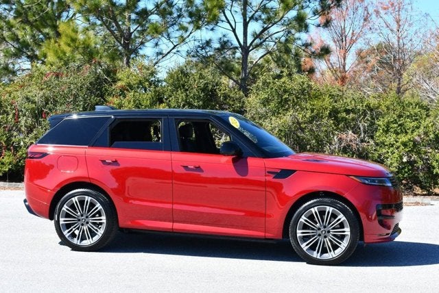 2024 Land Rover Range Rover Sport P400 Dynamic SE AWD SUV W/Navigation and Park Assist