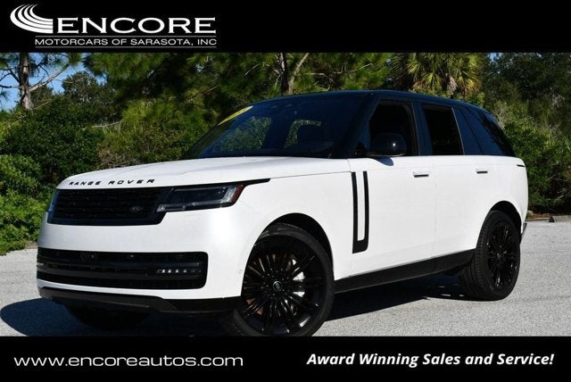 2023 Land Rover Range Rover P530 SE SWB SUV W/Shadow Exterior Pack