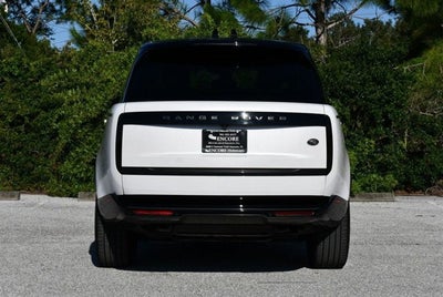 2023 Land Rover Range Rover P530 SE SWB SUV W/Shadow Exterior Pack