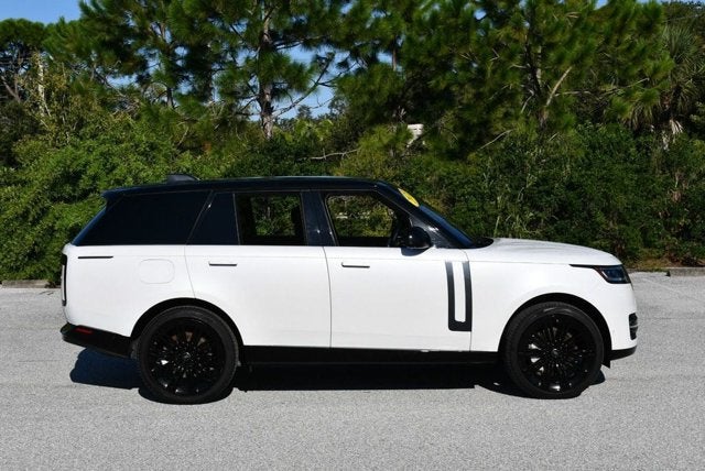 2023 Land Rover Range Rover P530 SE SWB SUV W/Shadow Exterior Pack