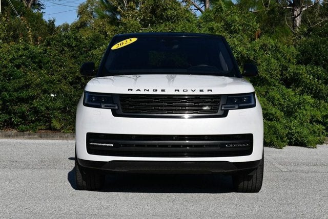 2023 Land Rover Range Rover P530 SE SWB SUV W/Shadow Exterior Pack