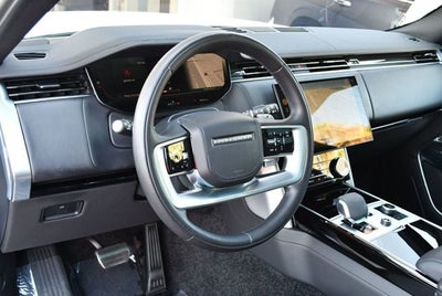 2023 Land Rover Range Rover P530 SE SWB SUV W/Shadow Exterior Pack