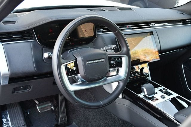 2023 Land Rover Range Rover P530 SE SWB SUV W/Shadow Exterior Pack