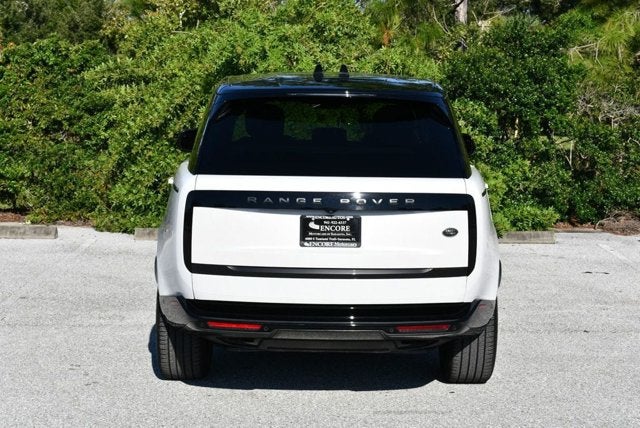 2023 Land Rover Range Rover P530 SE SWB SUV W/Shadow Exterior Pack