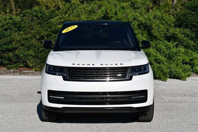 2023 Land Rover Range Rover P530 SE SWB SUV W/Shadow Exterior Pack