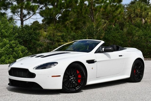 2017 Aston Martin Vantage S V12 Roadster W/Navigation & Carbon Fiber Pack