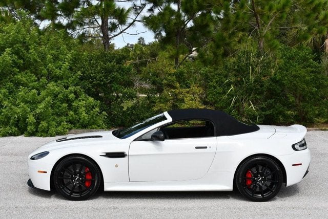 2017 Aston Martin Vantage S V12 Roadster W/Navigation & Carbon Fiber Pack