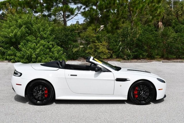 2017 Aston Martin Vantage S V12 Roadster W/Navigation & Carbon Fiber Pack