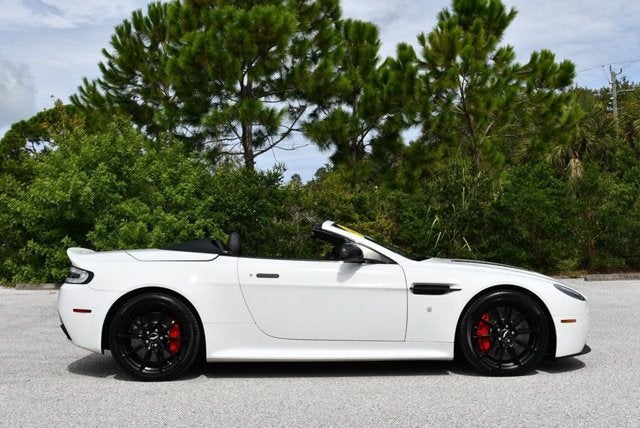 2017 Aston Martin Vantage S V12 Roadster W/Navigation & Carbon Fiber Pack