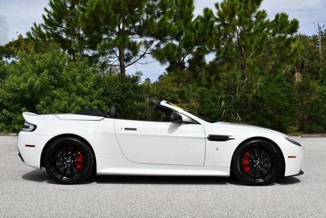 2017 Aston Martin Vantage S V12 Roadster W/Navigation & Carbon Fiber Pack