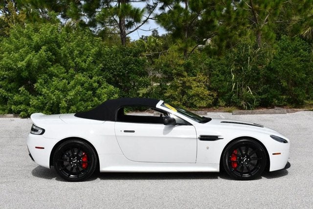 2017 Aston Martin Vantage S V12 Roadster W/Navigation & Carbon Fiber Pack