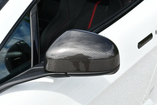2017 Aston Martin Vantage S V12 Roadster W/Navigation & Carbon Fiber Pack