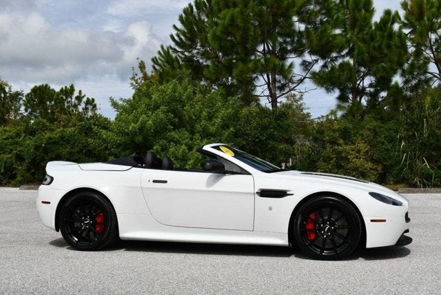 2017 Aston Martin Vantage S V12 Roadster W/Navigation & Carbon Fiber Pack