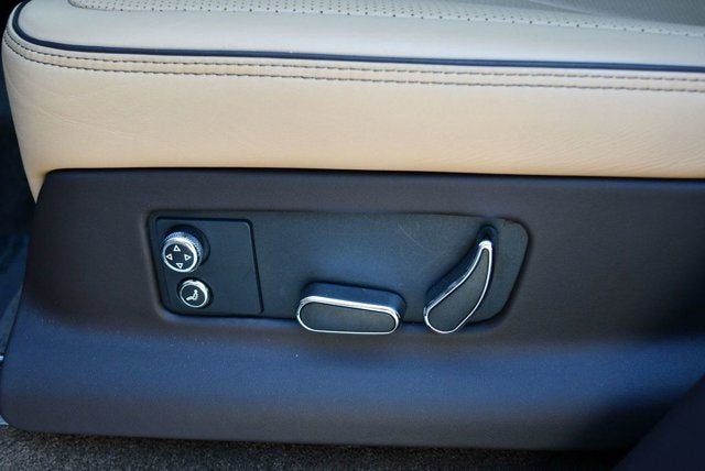 2023 Bentley Bentayga EWB Azure First Edition AWD SUV