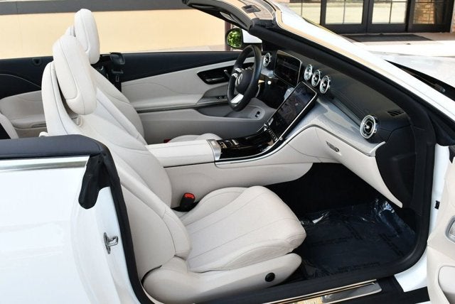 2025 Mercedes-Benz CLE 300 CLE 300 4MATIC® Cabriolet W/AMG® Line Package