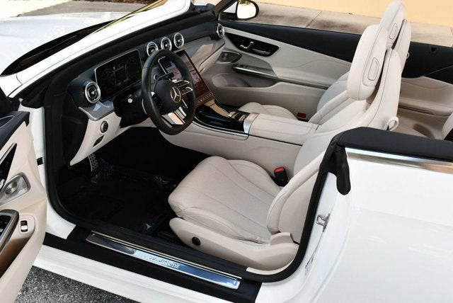 2025 Mercedes-Benz CLE 300 CLE 300 4MATIC® Cabriolet W/AMG® Line Package
