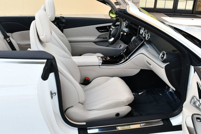 2025 Mercedes-Benz CLE 300 CLE 300 4MATIC® Cabriolet W/AMG® Line Package