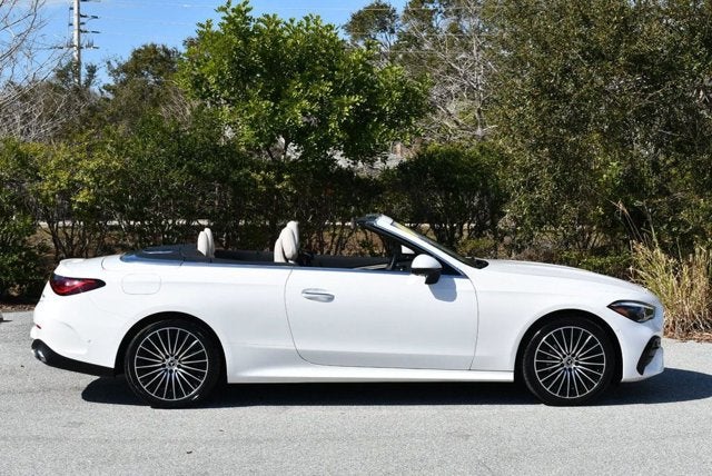 2025 Mercedes-Benz CLE 300 CLE 300 4MATIC® Cabriolet W/AMG® Line Package
