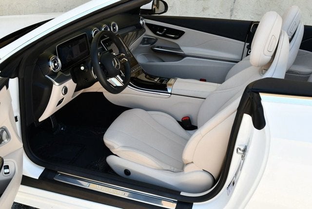2025 Mercedes-Benz CLE 450 CLE 450 4MATIC® Cabriolet W/Navigation