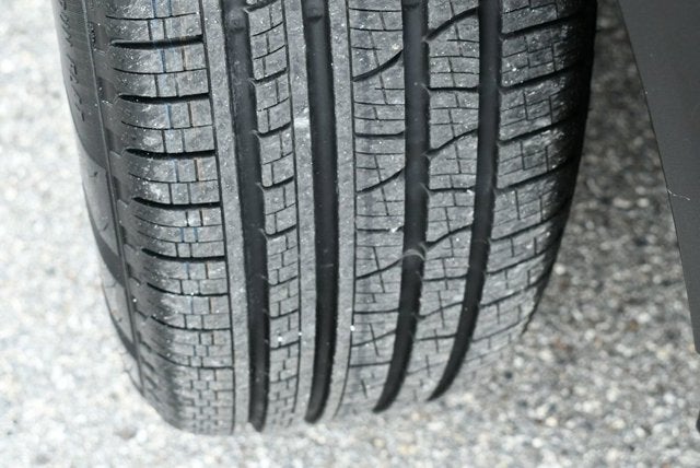 2022 Mercedes-Benz GLC 300 GLC 300 RWD 4-Door SUV W/Premium Lite Package