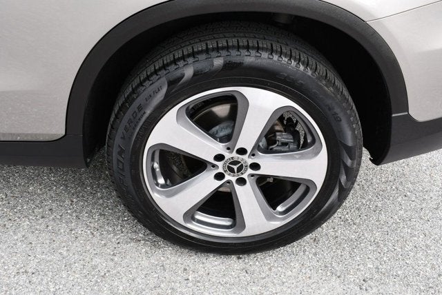 2022 Mercedes-Benz GLC 300 GLC 300 RWD 4-Door SUV W/Premium Lite Package