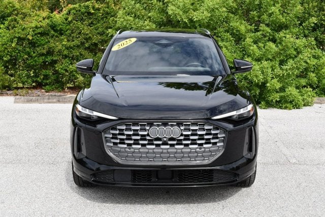 2025 Audi Q5 Prestige 2.0 TFSI quattro W/20" Wheel Package