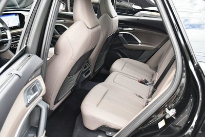 2025 Audi Q5 Prestige 2.0 TFSI quattro W/20" Wheel Package