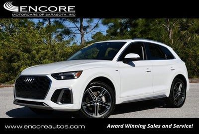 2021 Audi Q5 Premium Plus 55 TFSI e quattro W/Navigation & Warm Weather Pkg
