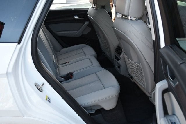 2021 Audi Q5 Premium Plus 55 TFSI e quattro W/Navigation & Warm Weather Pkg