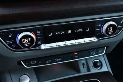 2021 Audi Q5 Premium Plus 55 TFSI e quattro W/Navigation & Warm Weather Pkg