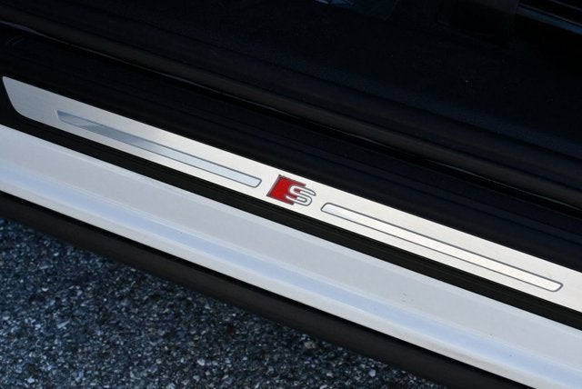 2021 Audi Q5 Premium Plus 55 TFSI e quattro W/Navigation & Warm Weather Pkg