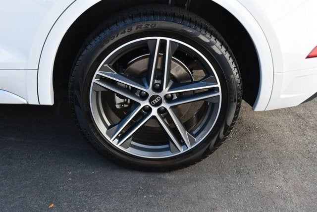 2021 Audi Q5 Premium Plus 55 TFSI e quattro W/Navigation & Warm Weather Pkg