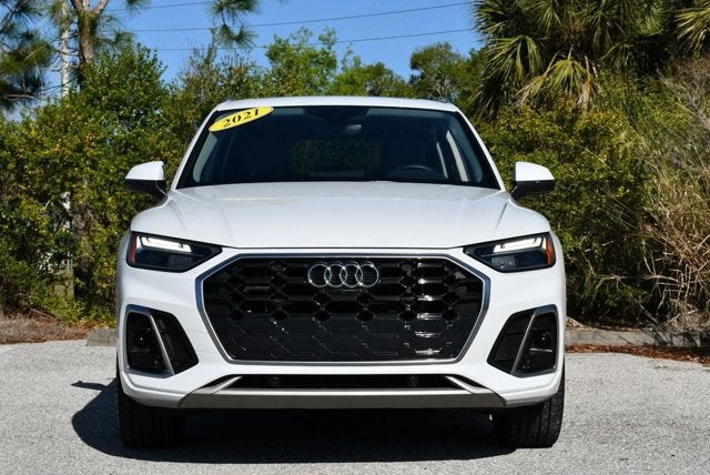 2021 Audi Q5 Premium Plus 55 TFSI e quattro W/Navigation & Warm Weather Pkg