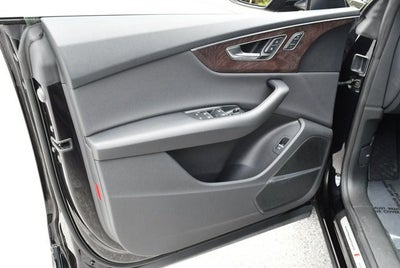 2020 Audi Q8 Premium Plus 55 TFSI quattro W/ S Line Plus Package