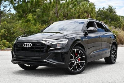 2020 Audi Q8 Premium Plus 55 TFSI quattro W/ S Line Plus Package