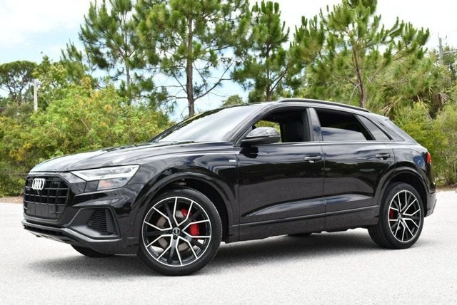 2020 Audi Q8 Premium Plus 55 TFSI quattro W/ S Line Plus Package